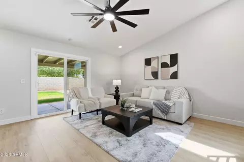 Living - 1146 W 20th Ave, Apache Junction, AZ 85120 photo 1 of 2