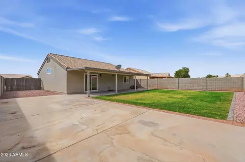 Exterior - 1146 W 20th Ave, Apache Junction, AZ 85120 photo 4 of 6