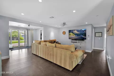 Other - 2502 E North Ln, Phoenix, AZ 85028 photo 3 of 9