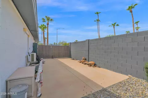 Exterior - 2502 E North Ln, Phoenix, AZ 85028 photo 10 of 12
