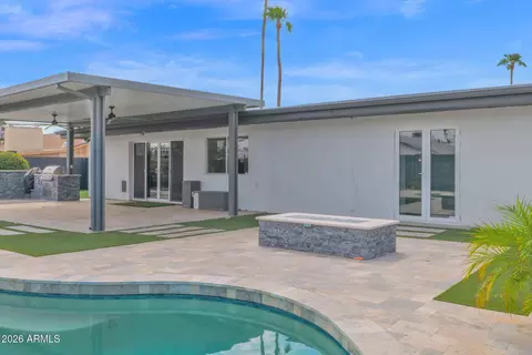 Exterior - 2502 E North Ln, Phoenix, AZ 85028 photo 8 of 12