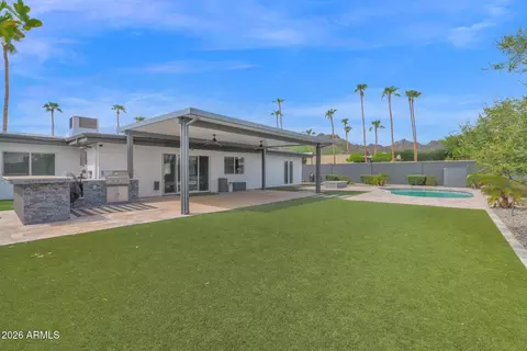 Exterior - 2502 E North Ln, Phoenix, AZ 85028 photo 3 of 12