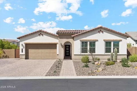 Exterior - 1816 E Fallen Leaf Ln, Phoenix, AZ 85024 photo 9 of 10