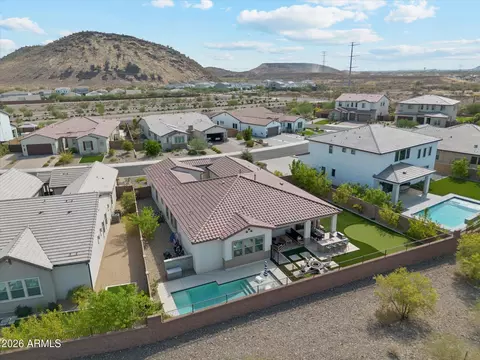 View/Area - 1816 E Fallen Leaf Ln, Phoenix, AZ 85024 photo 2 of 3