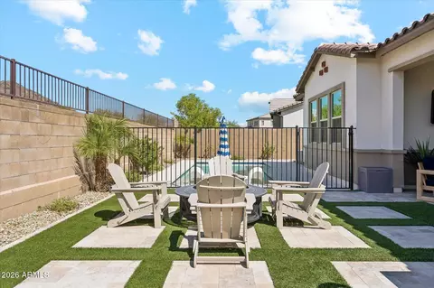 Exterior - 1816 E Fallen Leaf Ln, Phoenix, AZ 85024 photo 2 of 10