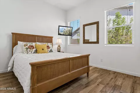 Bedroom - 1816 E Fallen Leaf Ln, Phoenix, AZ 85024 photo 5 of 5