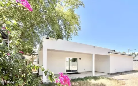 Exterior - 5211 N 8th Pl, Phoenix, AZ 85014 photo 1 of 2