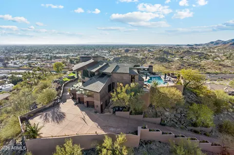 View/Area - 2106 E Kaler Dr, Phoenix, AZ 85016 photo 3 of 6