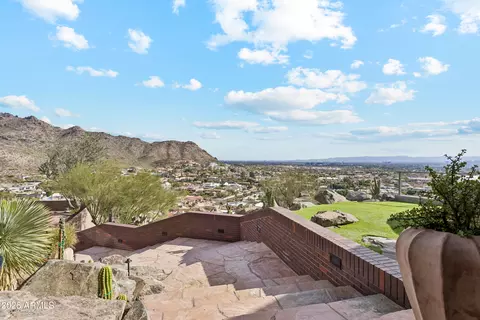 Exterior - 2106 E Kaler Dr, Phoenix, AZ 85016 photo 7 of 14
