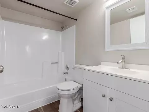 Bath - 2223 W Dora St, Mesa, AZ 85201 photo 2 of 2