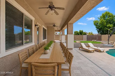 Exterior - 2946 E Santa Fe Ln, Gilbert, AZ 85297 photo 4 of 5