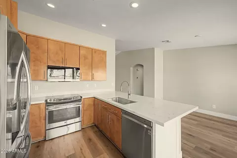 Kitchen - 4300 E Cassia Ln, Gilbert, AZ 85298 photo 3 of 4