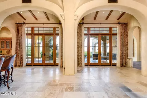 Entry Way - 4836 E White Gates Dr, Phoenix, AZ 85018 photo 1 of 5