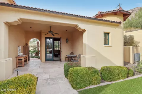 Exterior - 4836 E White Gates Dr, Phoenix, AZ 85018 photo 19 of 22