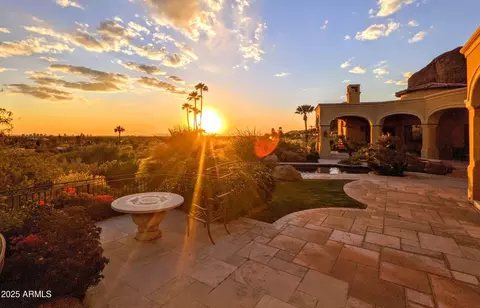 Exterior - 4836 E White Gates Dr, Phoenix, AZ 85018 photo 3 of 22