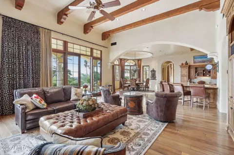 Living - 4836 E White Gates Dr, Phoenix, AZ 85018 photo 5 of 5
