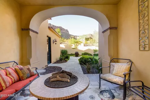 Exterior - 4836 E White Gates Dr, Phoenix, AZ 85018 photo 12 of 22