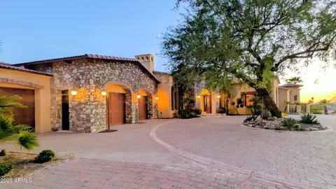 Other - 4836 E White Gates Dr, Phoenix, AZ 85018 photo 9 of 25