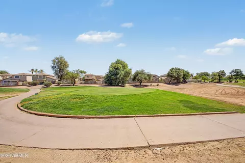 Exterior - 1531 E Black Diamond Dr, Gilbert, AZ 85296 photo 2 of 2
