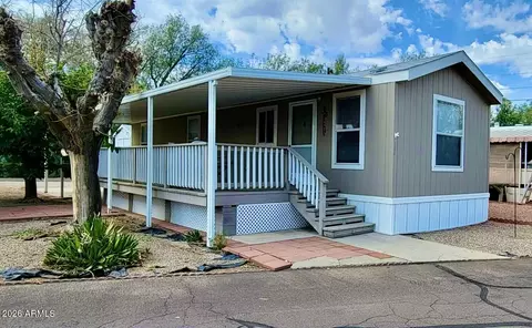 550 Palm Dr #17, Wickenburg, AZ 85390