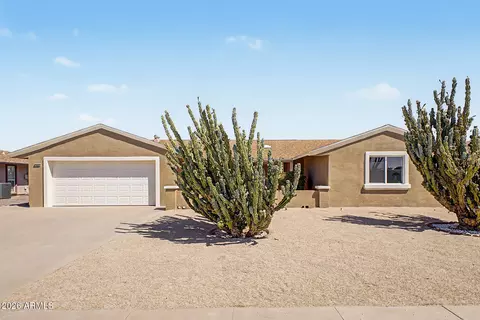 10014 W Oak Ridge Dr, Sun City, AZ 85351