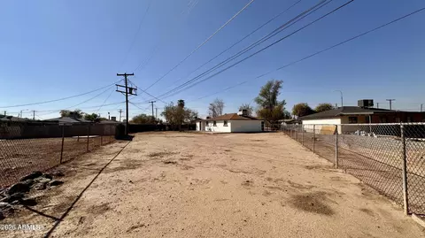 Other - 6433 W Fairmount Ave, Phoenix, AZ 85033 photo 4 of 10