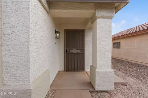 Exterior - 2300 W 22nd Ave, Apache Junction, AZ 85120 photo 4 of 9