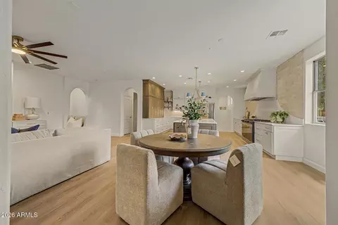 Dining - 2992 E Camellia Dr, Gilbert, AZ 85296 photo 4 of 4