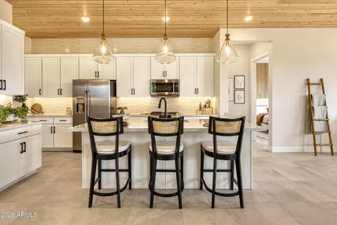 Kitchen - 1434 E Coconino Way, Gilbert, AZ 85298 photo 1 of 2