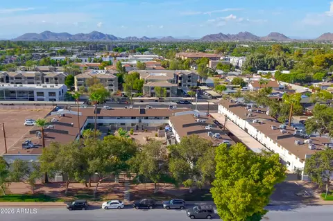 810 E Colter St, Phoenix, AZ 85014 photo 4