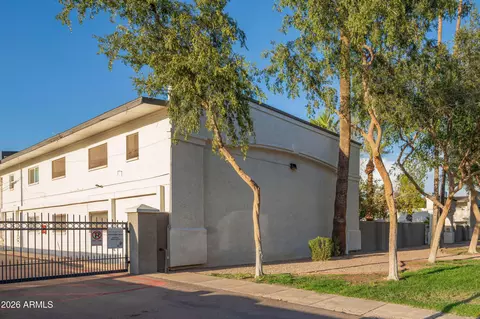 810 E Colter St, Phoenix, AZ 85014 photo 3