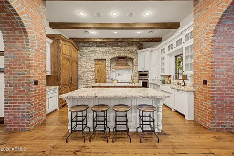 Kitchen - 2476 E Linda Ct, Gilbert, AZ 85234 photo 2 of 5