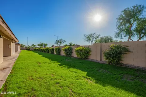 Exterior - 11360 E Keats Ave #4, Mesa, AZ 85209 photo 4 of 5