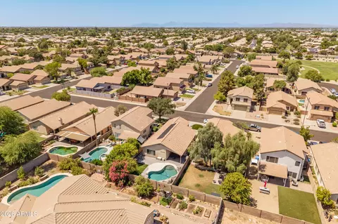 View/Area - 1253 S Colonial Dr, Gilbert, AZ 85296 photo 6 of 8