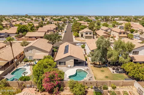 View/Area - 1253 S Colonial Dr, Gilbert, AZ 85296 photo 5 of 8