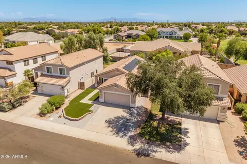 View/Area - 1253 S Colonial Dr, Gilbert, AZ 85296 photo 3 of 8