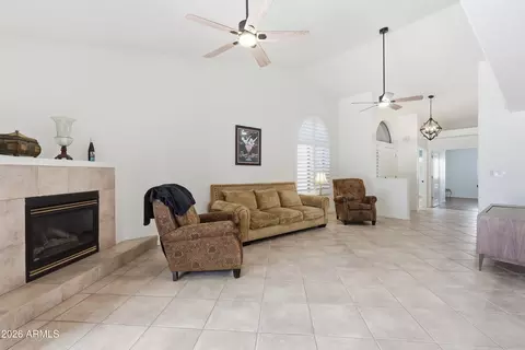 Living - 5830 E Mckellips Rd #9, Mesa, AZ 85215 photo 1 of 2