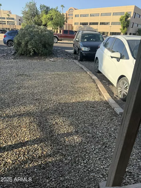 38 W Thomas Ln, Tempe, AZ 85281 photo 3