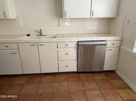 38 W Thomas Ln, Tempe, AZ 85281 photo 6