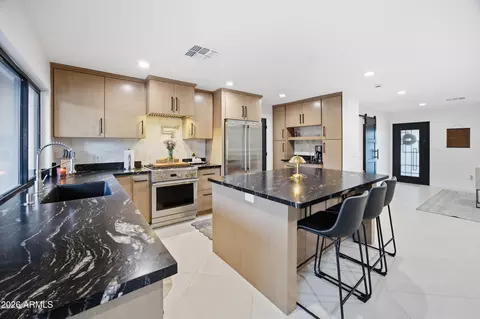 Kitchen - 2002 E Vista Dr, Phoenix, AZ 85022 photo 1 of 6