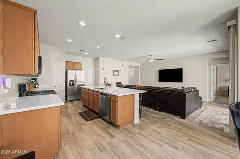 Kitchen - 9850 E Palladium Dr, Mesa, AZ 85212 photo 4 of 4