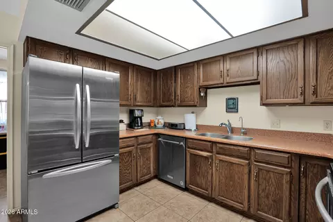 Kitchen - 2814 E Huber St, Mesa, AZ 85213 photo 2 of 2