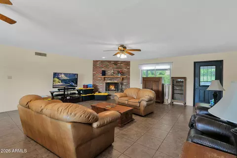 Living - 2814 E Huber St, Mesa, AZ 85213 photo 1 of 1