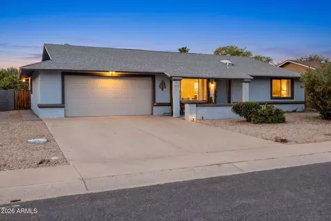 13242 W Maplewood Dr, Sun City West, AZ 85375