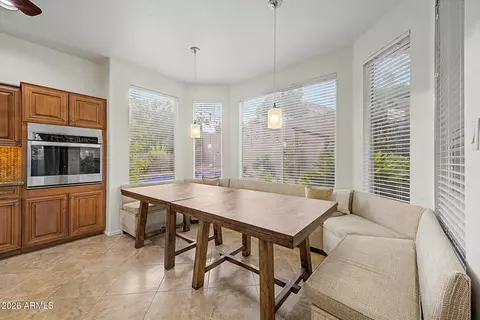 Dining - 768 E Verbena Dr, Phoenix, AZ 85048 photo 2 of 3