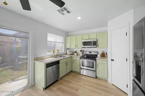 Kitchen - 2253 S Gordon --, Mesa, AZ 85209 photo 3 of 3