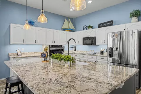 7226 W Sherri Jean Ln, Peoria, AZ 85382