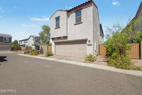 Exterior - 1993 W Hide Trl, Phoenix, AZ 85085 photo 3 of 12
