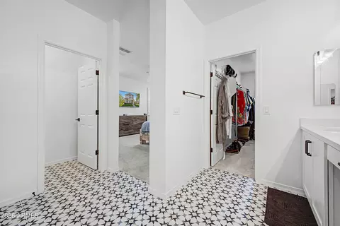 Entry Way - 1993 W Hide Trl, Phoenix, AZ 85085 photo 2 of 6