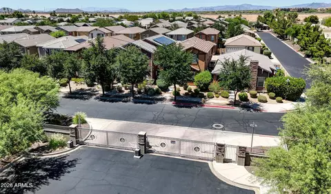 View/Area - 4383 E Morrow Dr, Phoenix, AZ 85050 photo 3 of 5